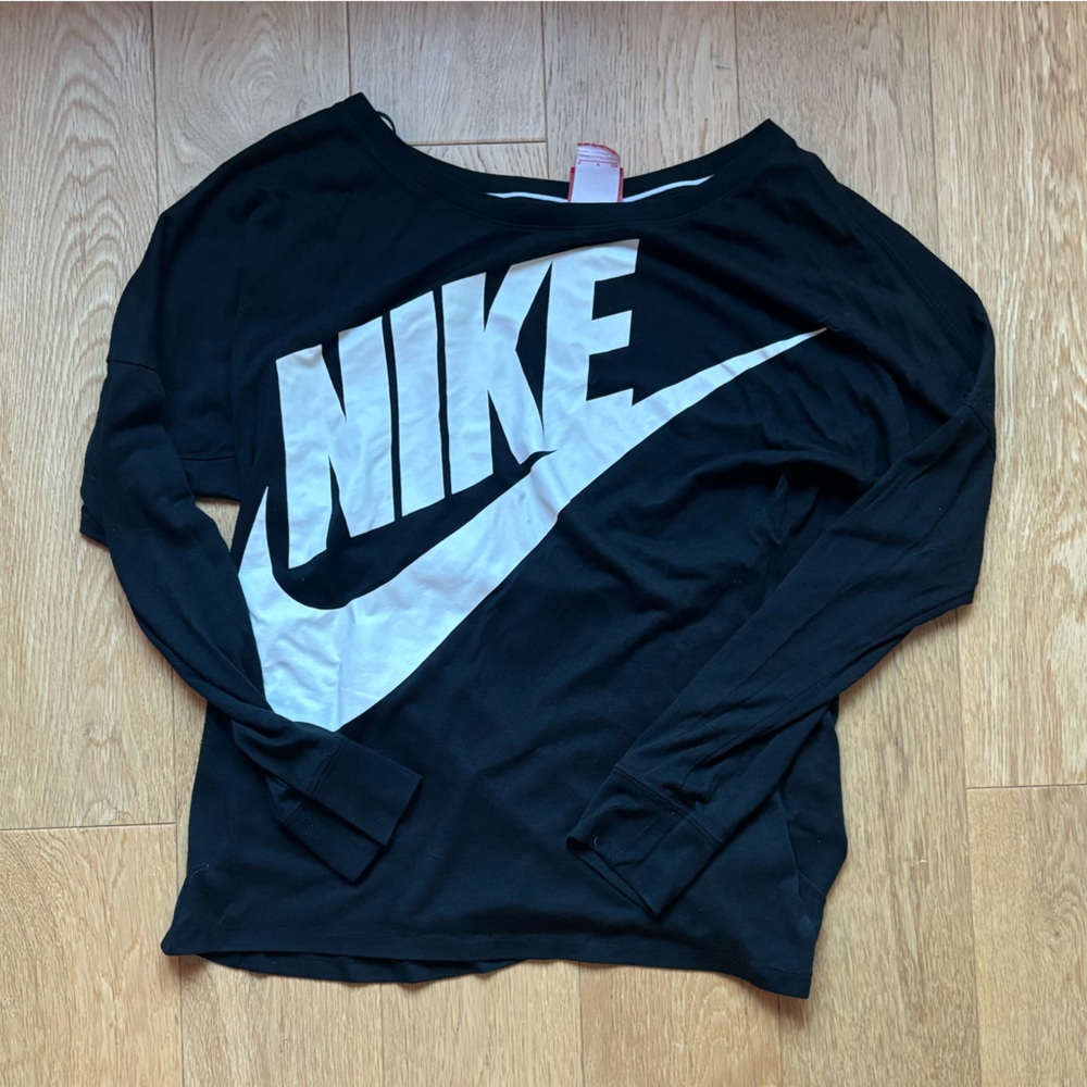 Nike Black and White Graphic Tee